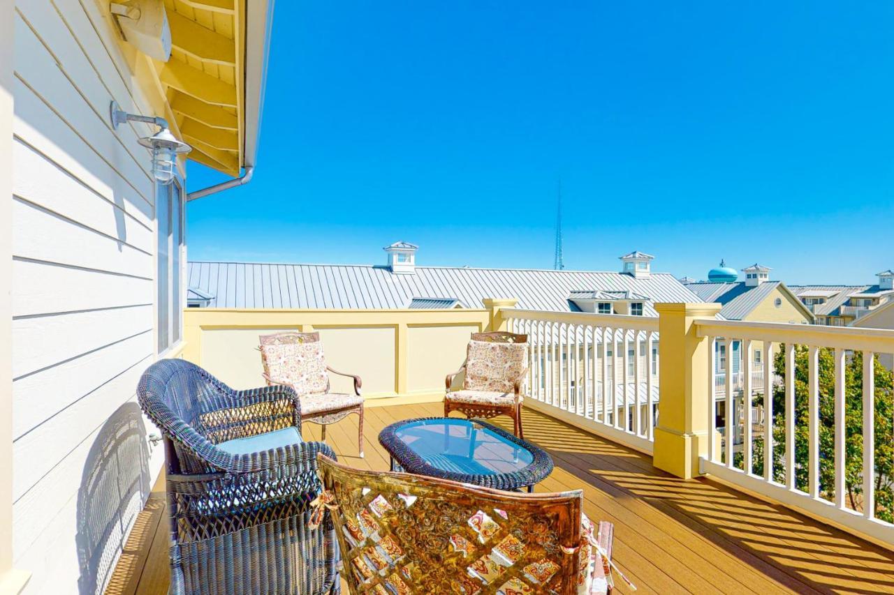 Sunset Island - 2 Beachside Mews Holiday home