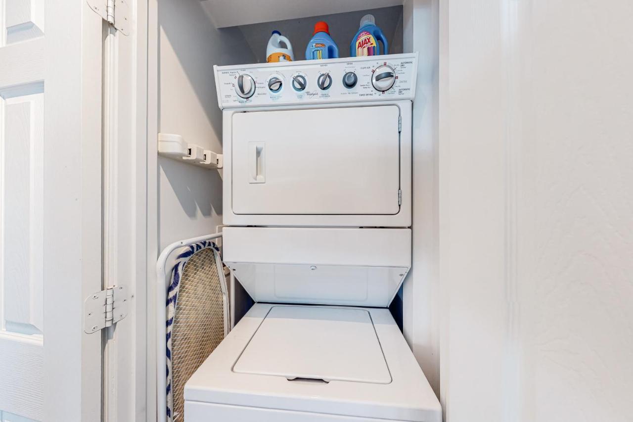 Bridgepoint I --- 8904 Rusty Anchor, Unit 25 * Ocean City