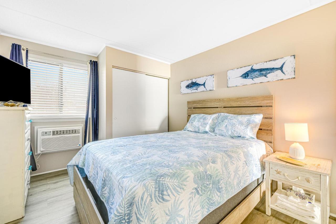 Harbor Sails 10401 Hotel *