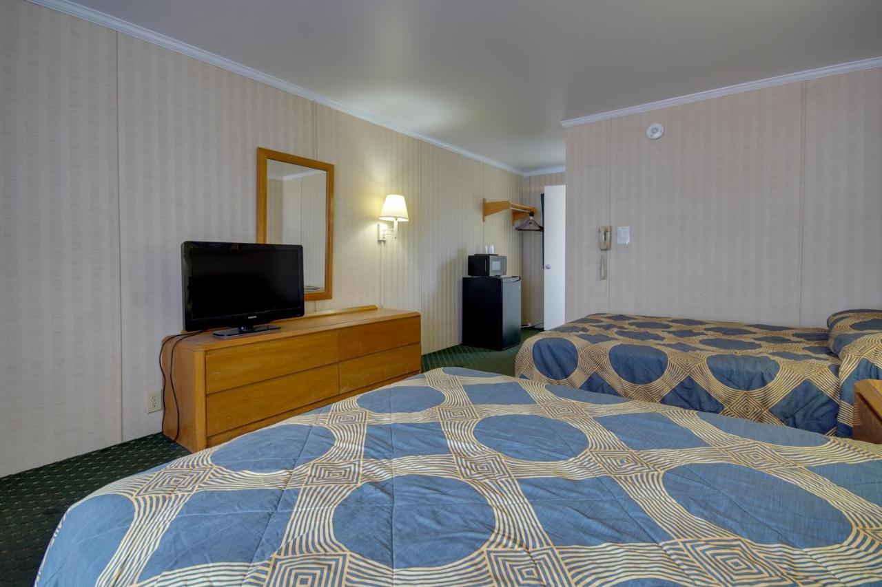 Sahara Motel 2*