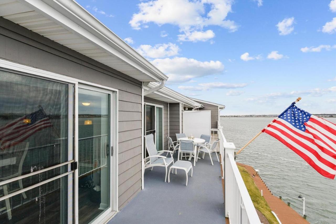 Harbour Island 403l *