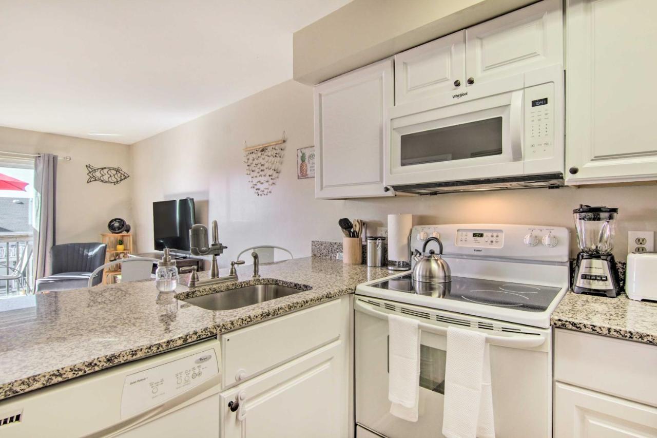 Ocean With Pool And Views Walk To Beach! Apartment *