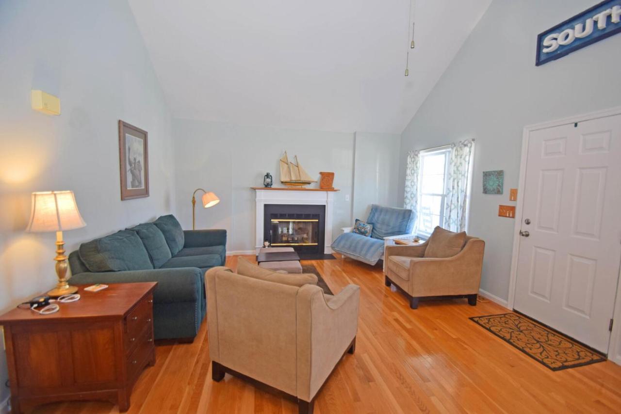 Barge Road 13609 Holiday home *