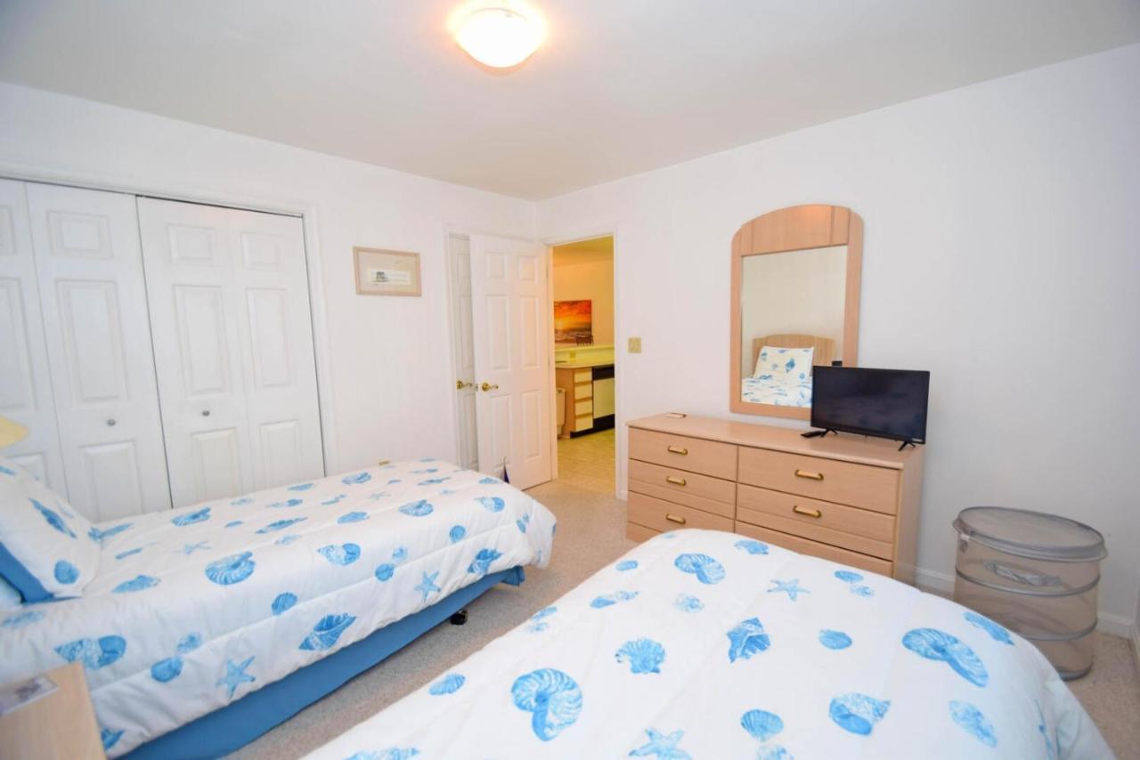 Harbour Club G7 Apartment