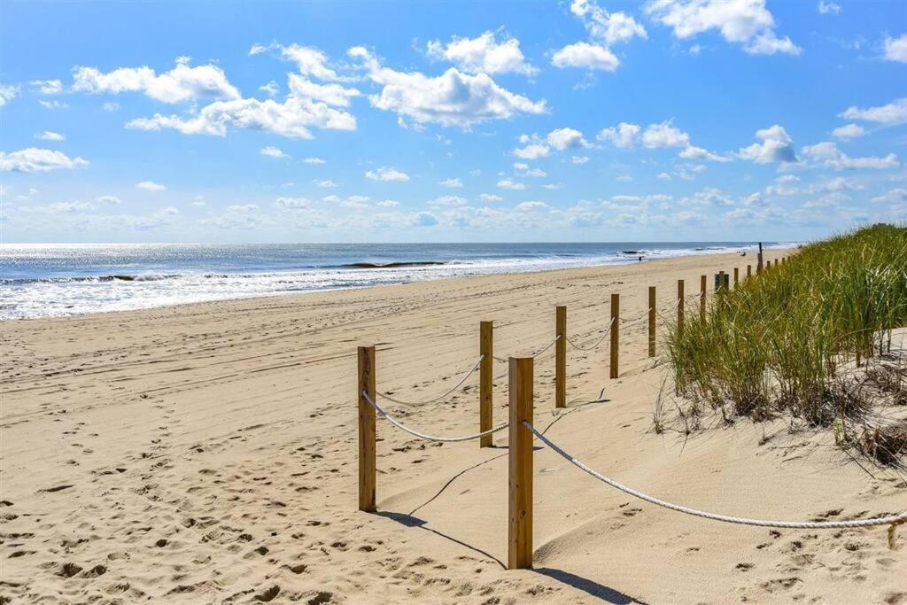 Ocean Front Sea Terrace 209 Heated Pool Holiday home