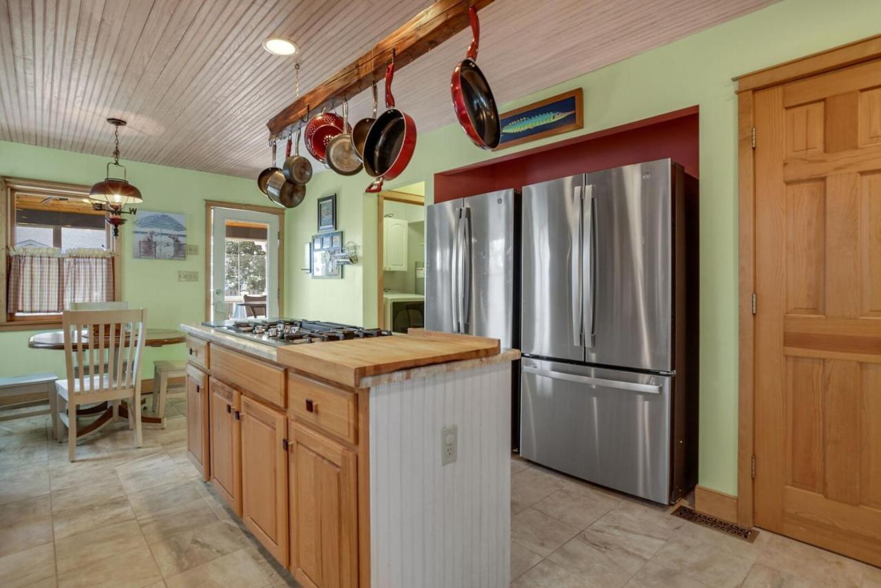 Family Tides - 311 - 139th Street *