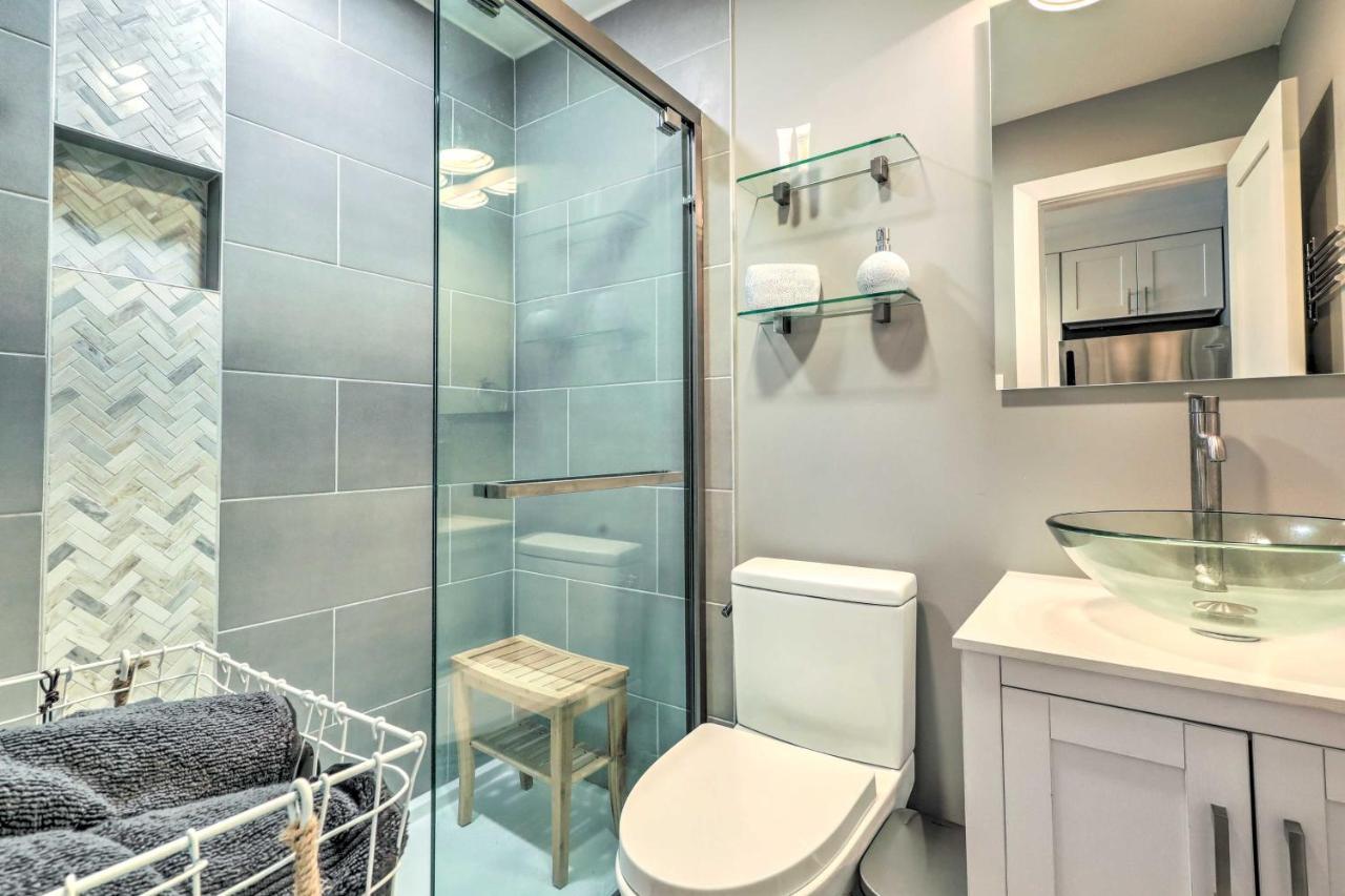 Apartment Bayfront Ocean Condo, Walk To Beaches! *
