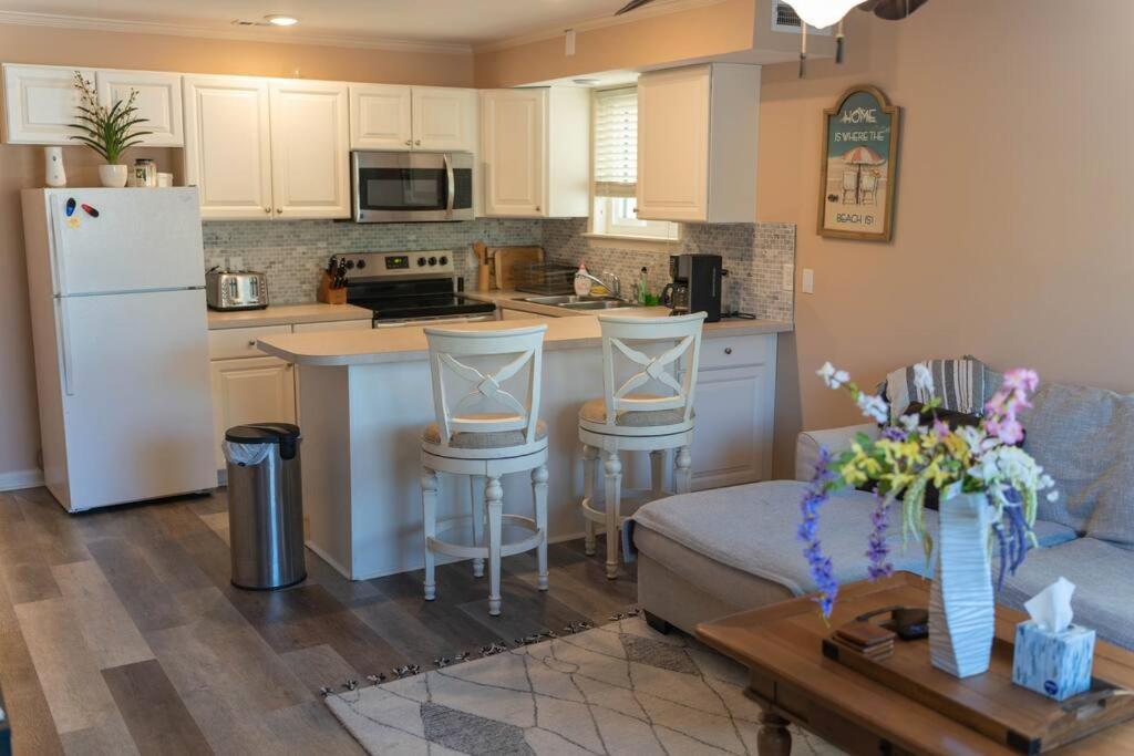 North Ocean Newly Remodeled Apartment Ocean City