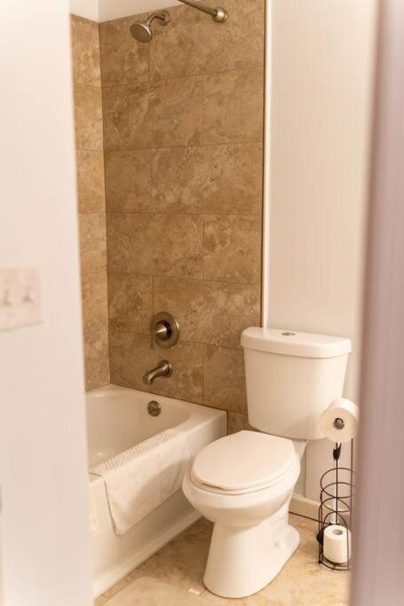North Ocean Newly Remodeled Apartment