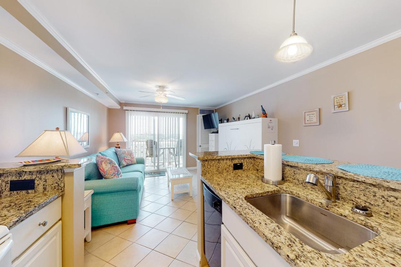 Makai 403 Hotel