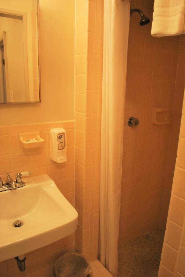 Hotel Lankford And