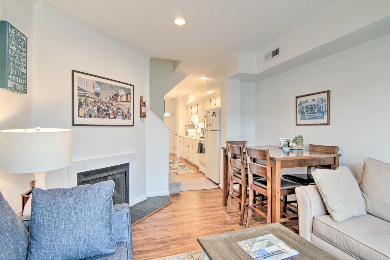Bayside Ocean Townhome Less Than 1 Mi To Beaches! *