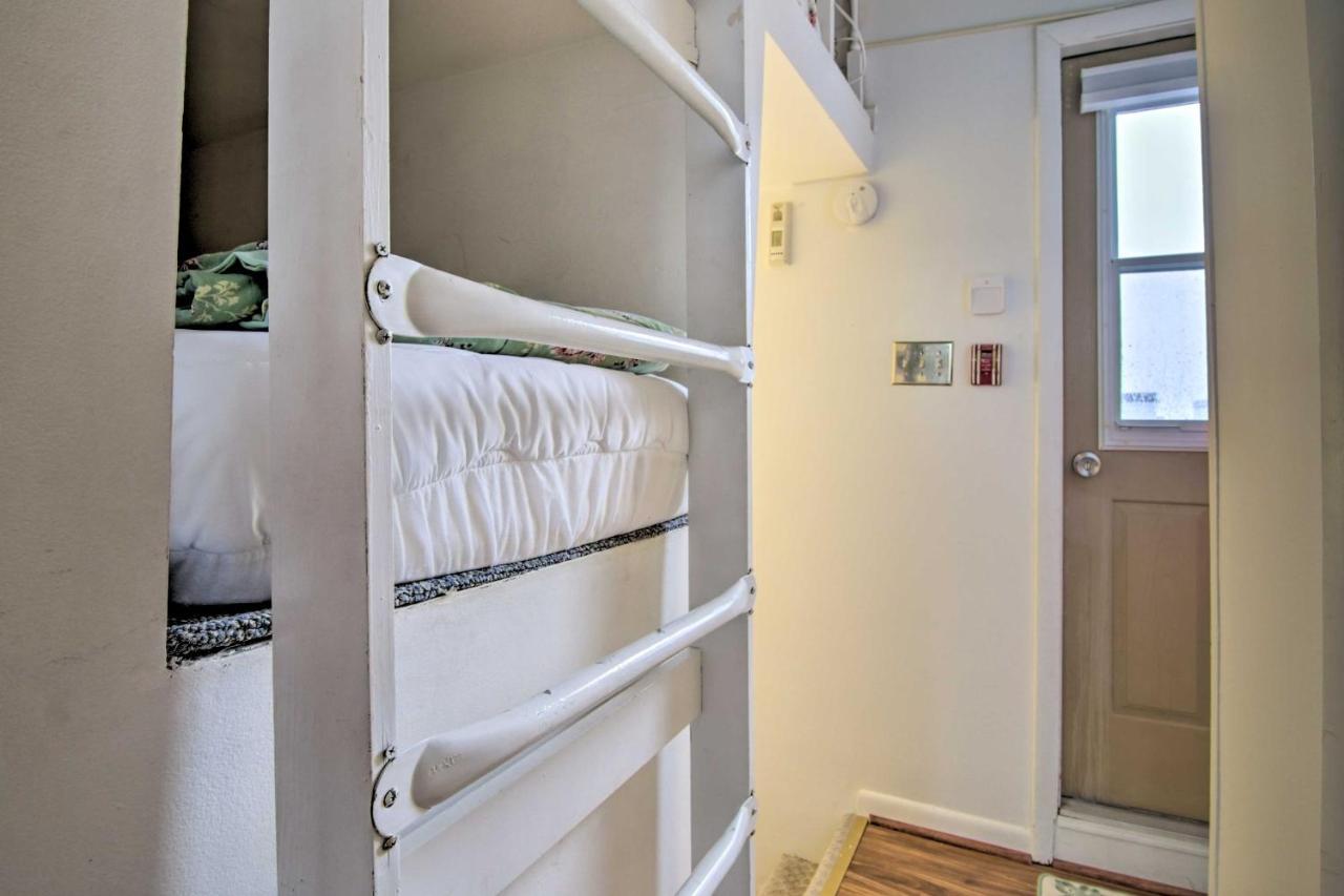 Bayside Ocean Townhome Less Than 1 Mi To Beaches! Holiday home