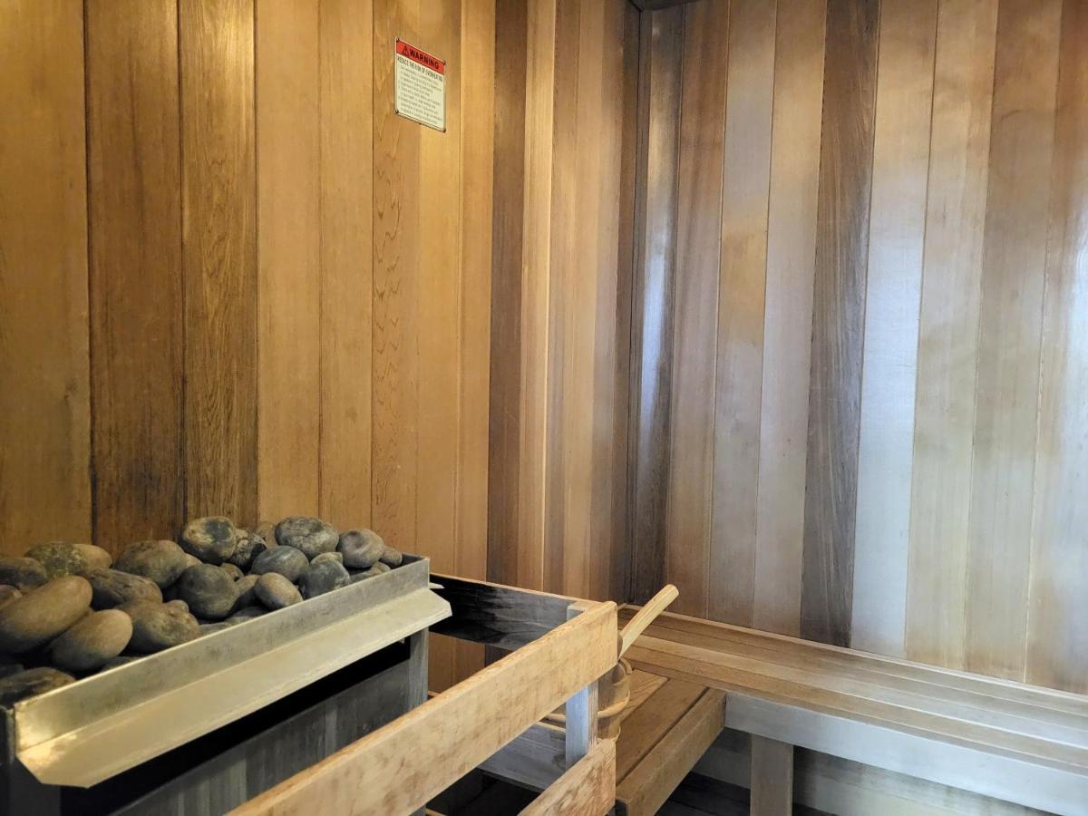 Makai 403 Hotel *