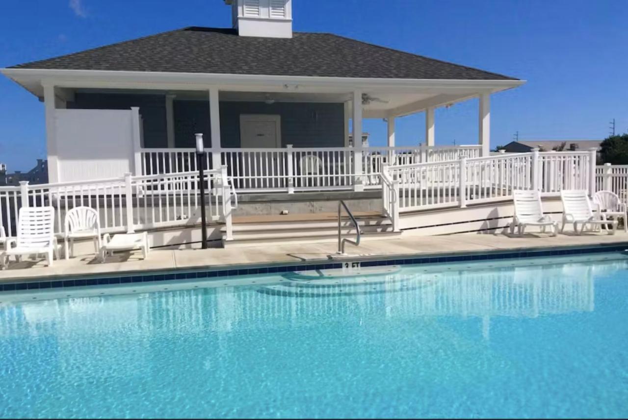 Broad Marsh 115c Holiday home *