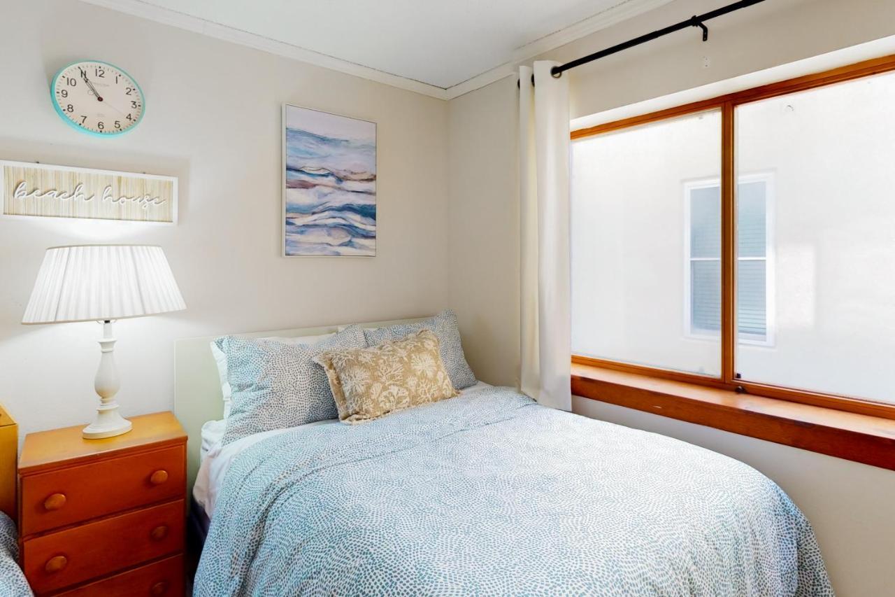 Surfside East