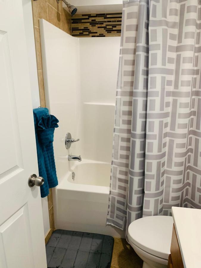 Blue Diamond 26th St Unit 3