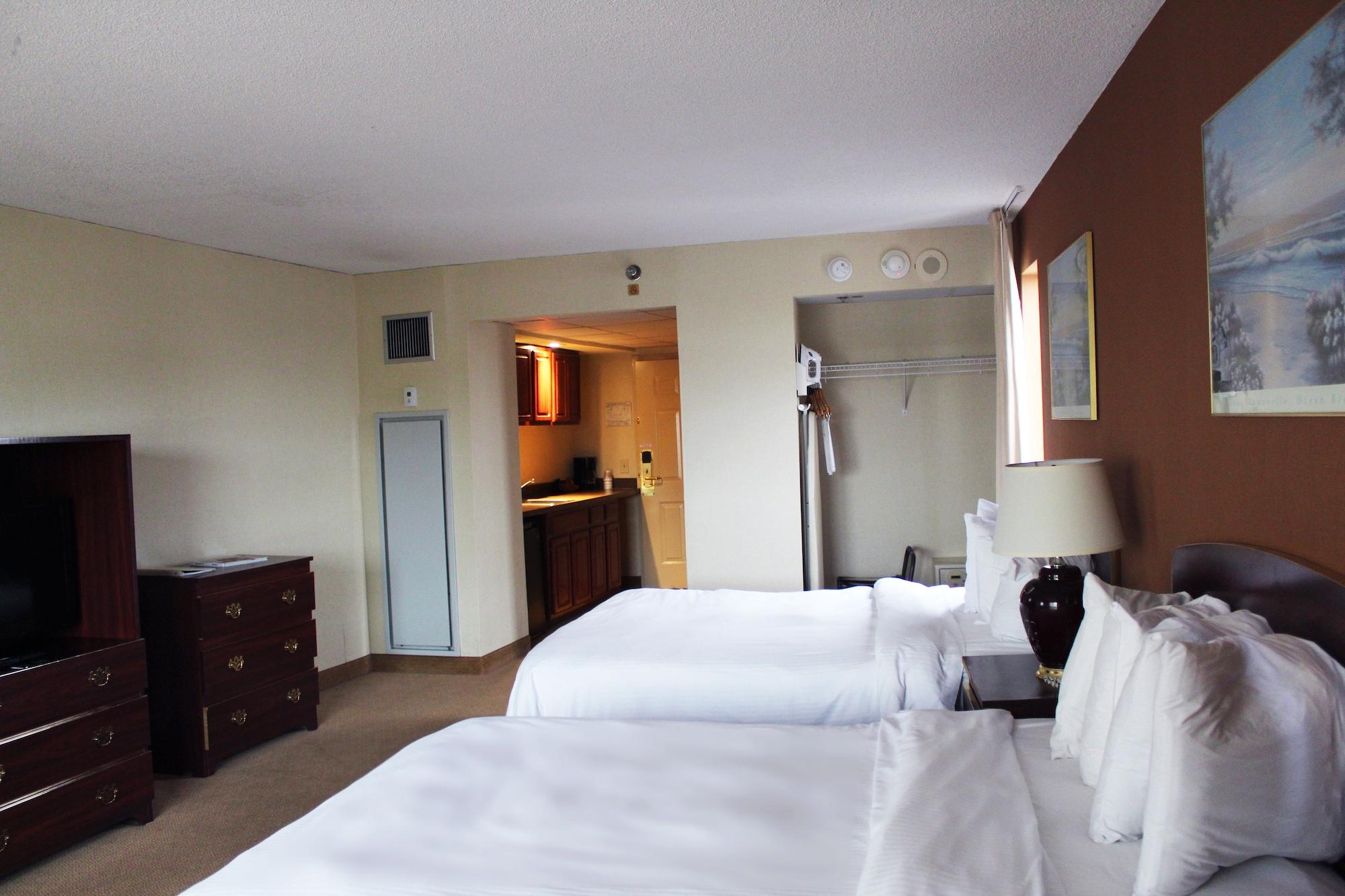 Grand Oceanfront Hotel