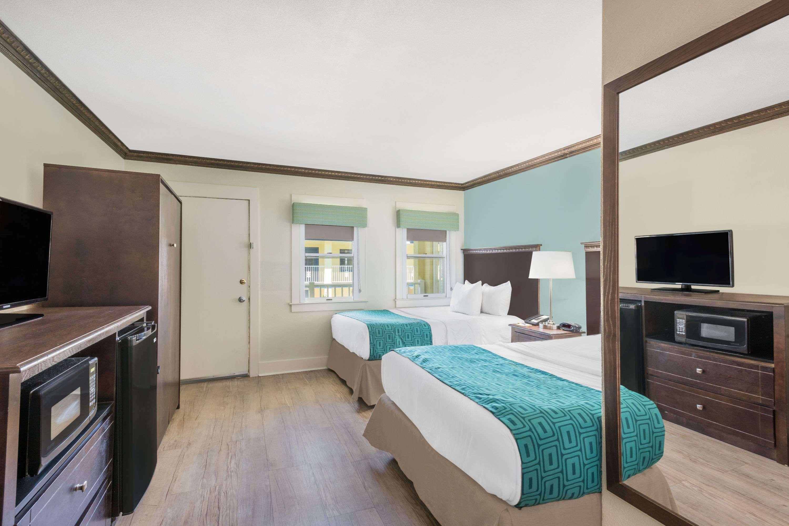 Hotel Days By Wyndham Ocean Oceanfront Ocean City