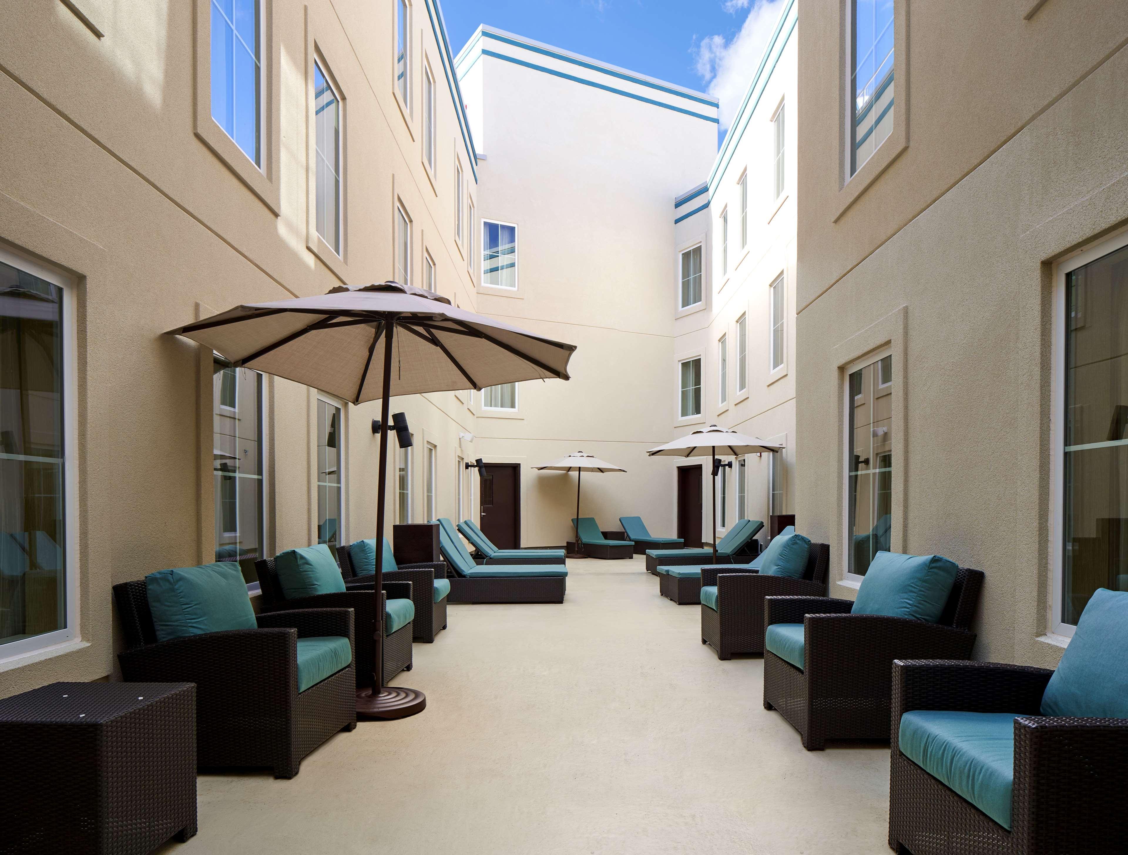 Hyatt Place Ocean Oceanfront Hotel 3*