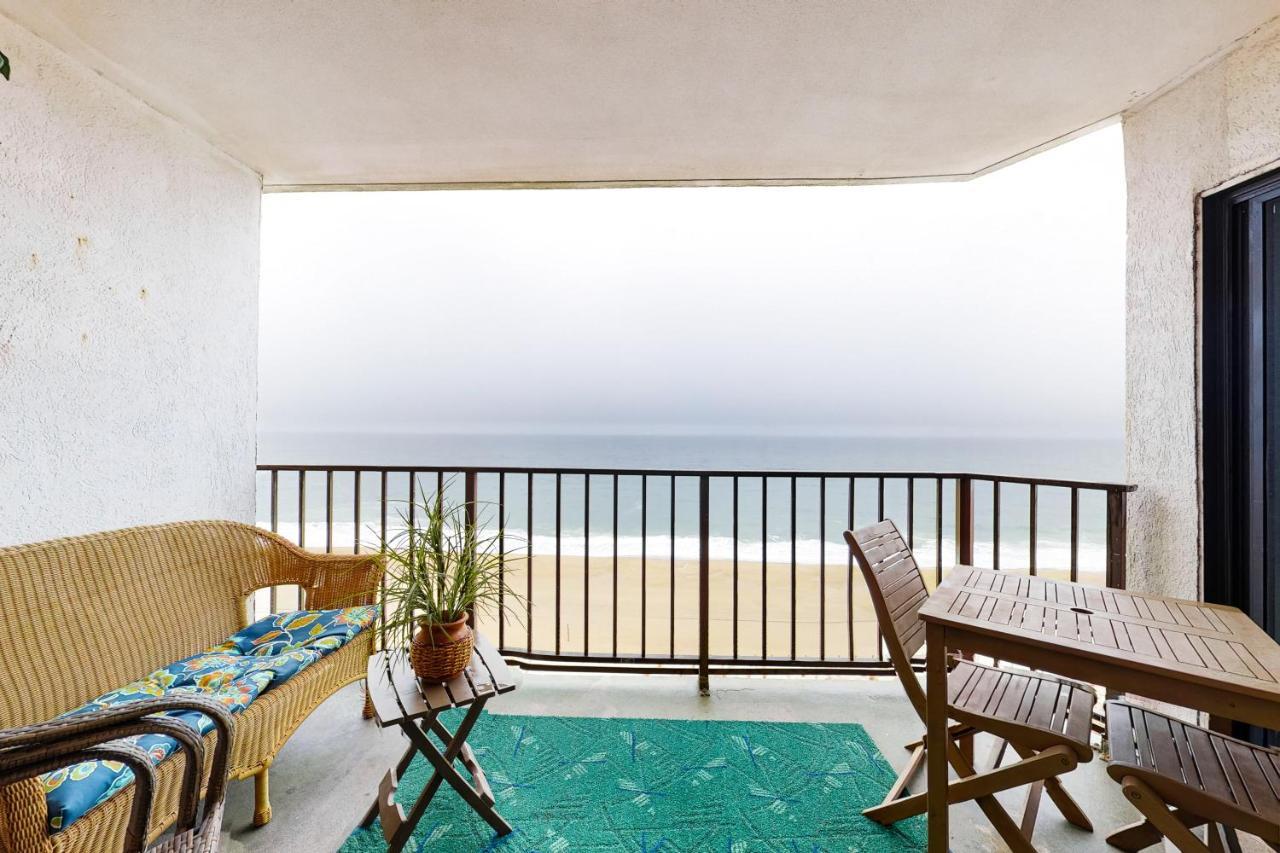 Plaza 1211 Apartment *
