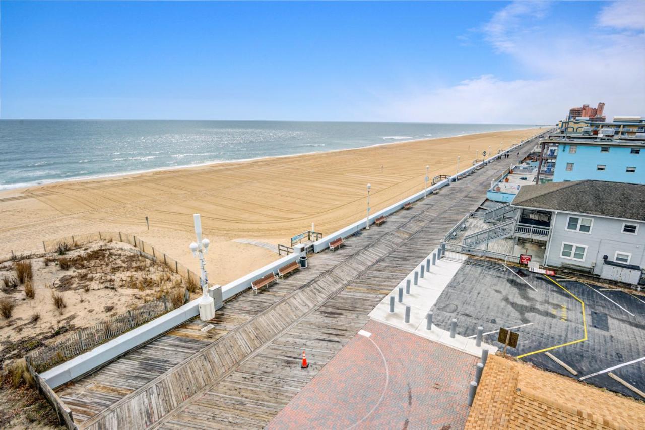 Hotel Dunes Oceanfront Ocean City