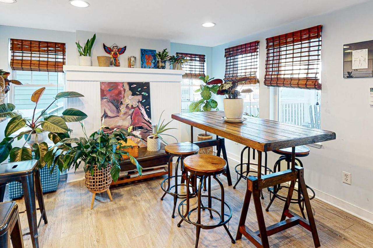Entire House 12 Street Oceanblock Holiday home