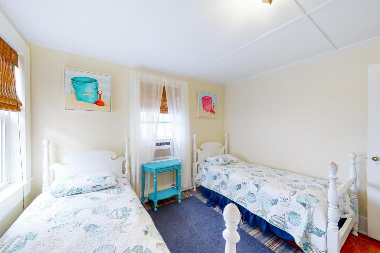 Entire House 12 Street Oceanblock Holiday home