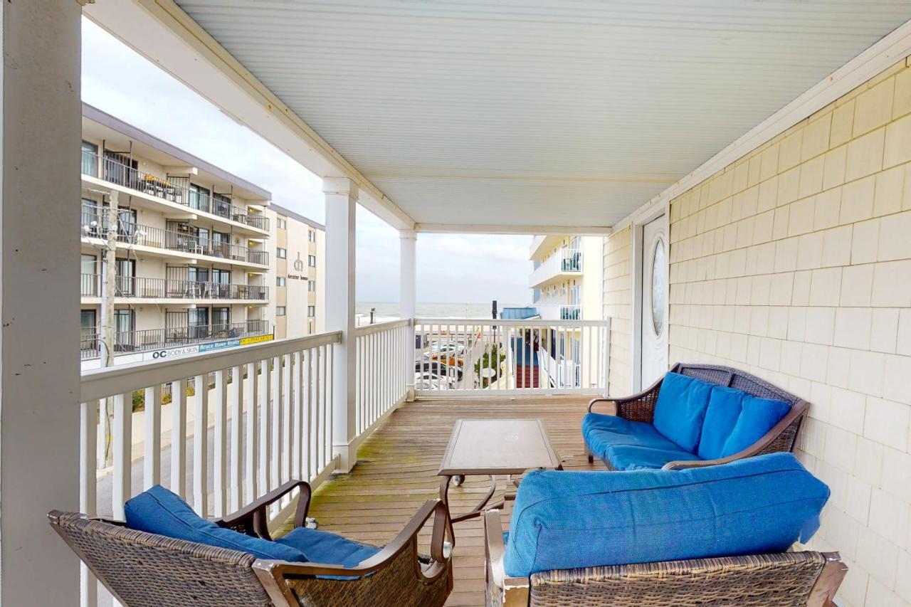 Entire House 12 Street Oceanblock Holiday home *