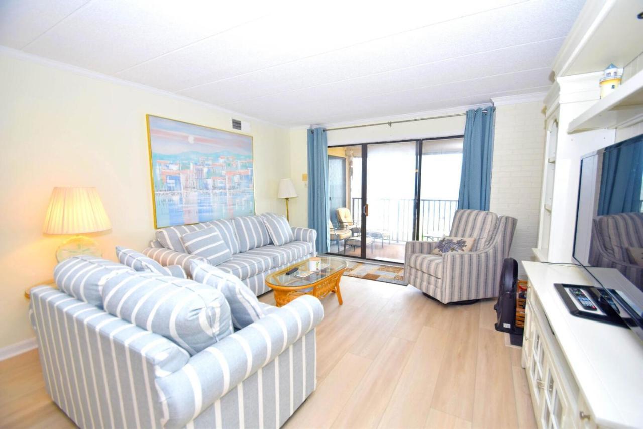 Amber Waves 300 Apartment Ocean City