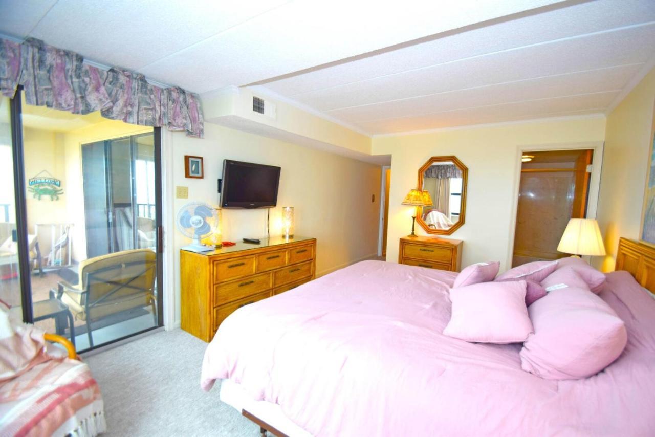 Amber Waves 300 Apartment Ocean City