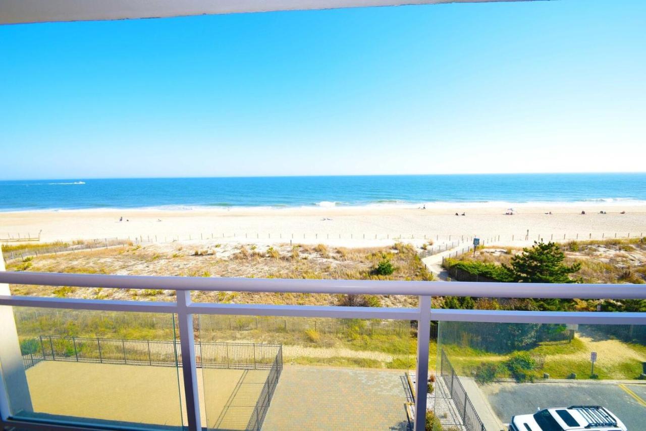 Towers 401 Apartment
