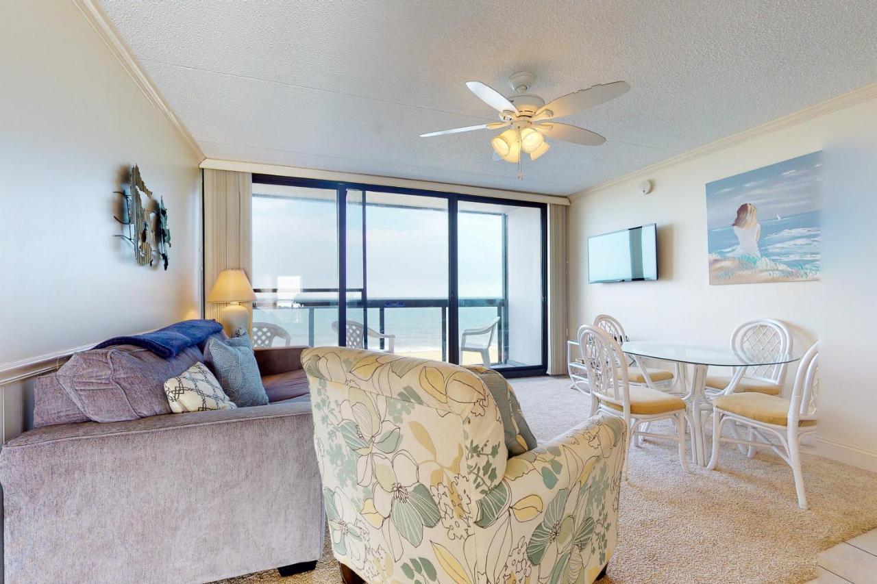 Apartment Golden Sands 613 *