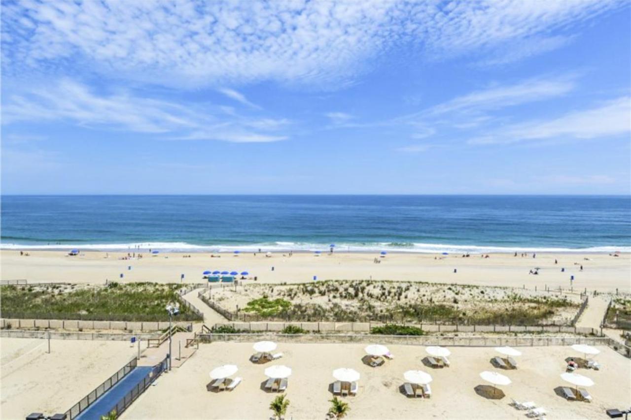 Golden Sands 613 Apartment