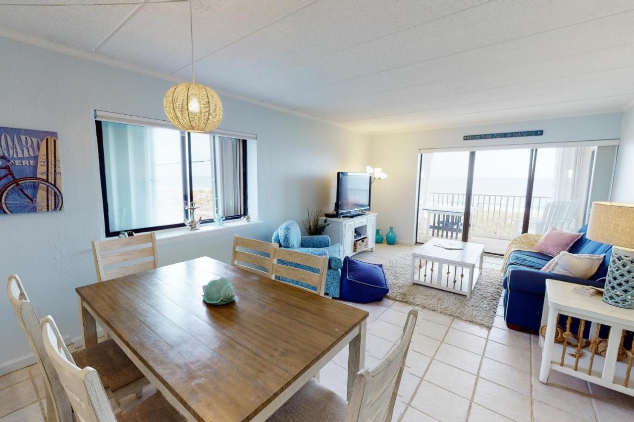 Even Keel 304 Apartment