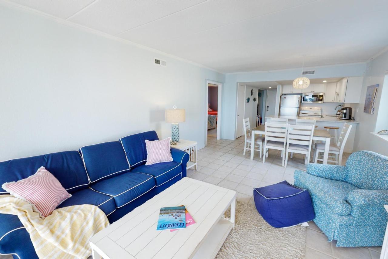 Even Keel 304 Apartment *