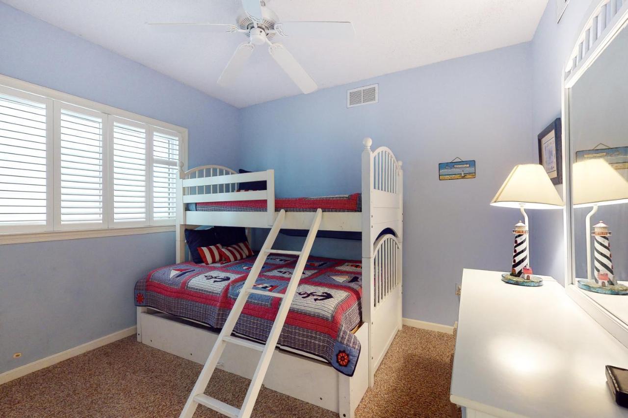 Captiva Bay 311 Apartment *