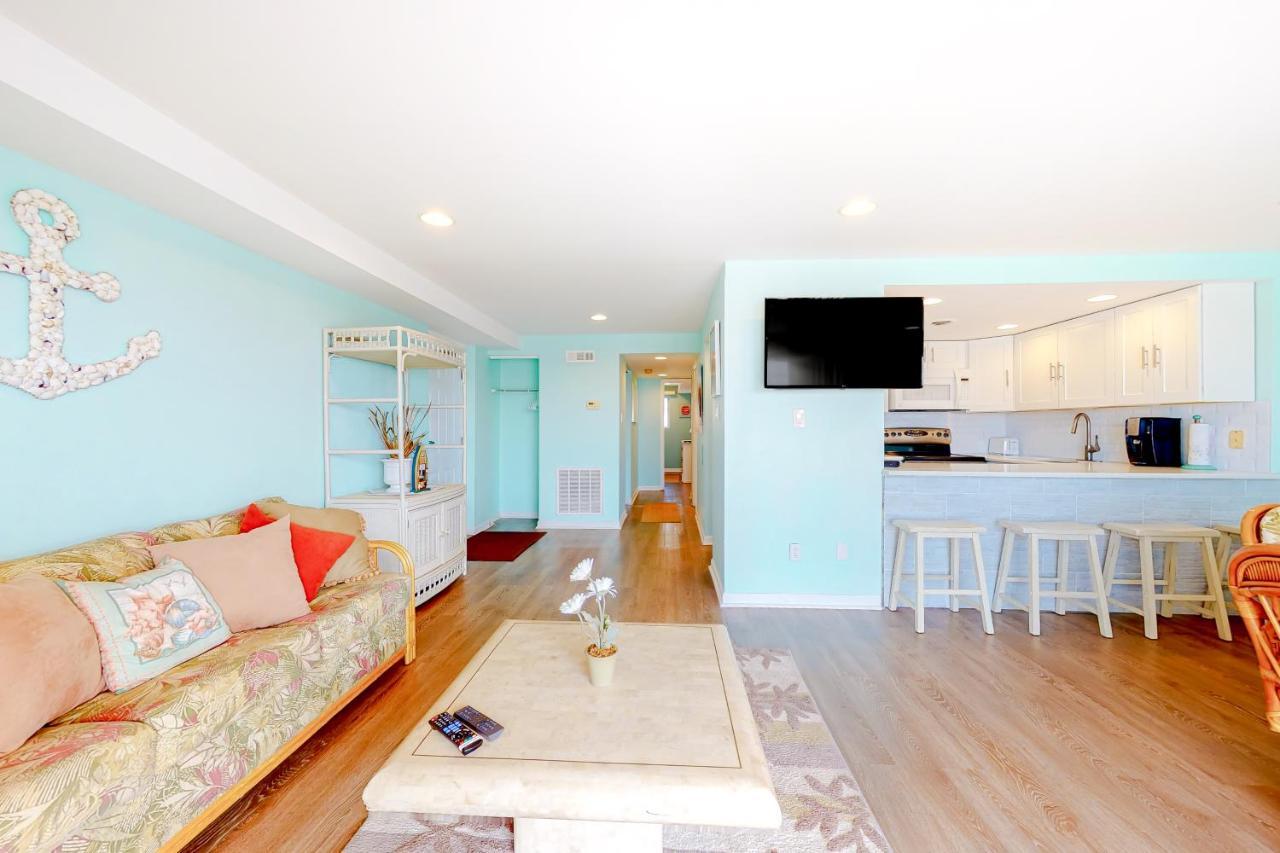 Waves 307 Apartment