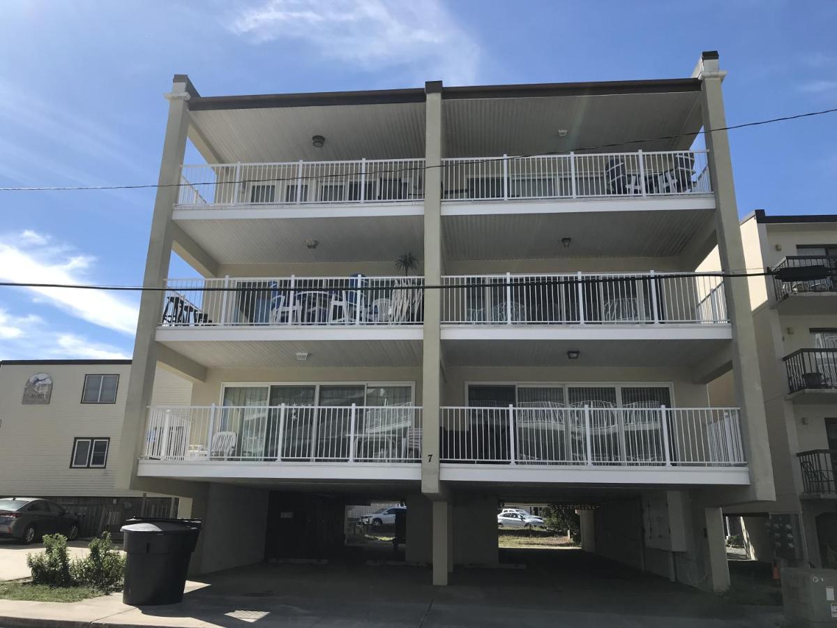 Summer Sands At 80 East *