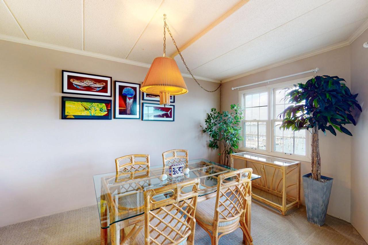 White Marlin 310b Apartment