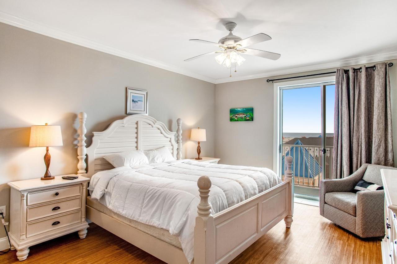 Belmont Towers 608 Apartment
