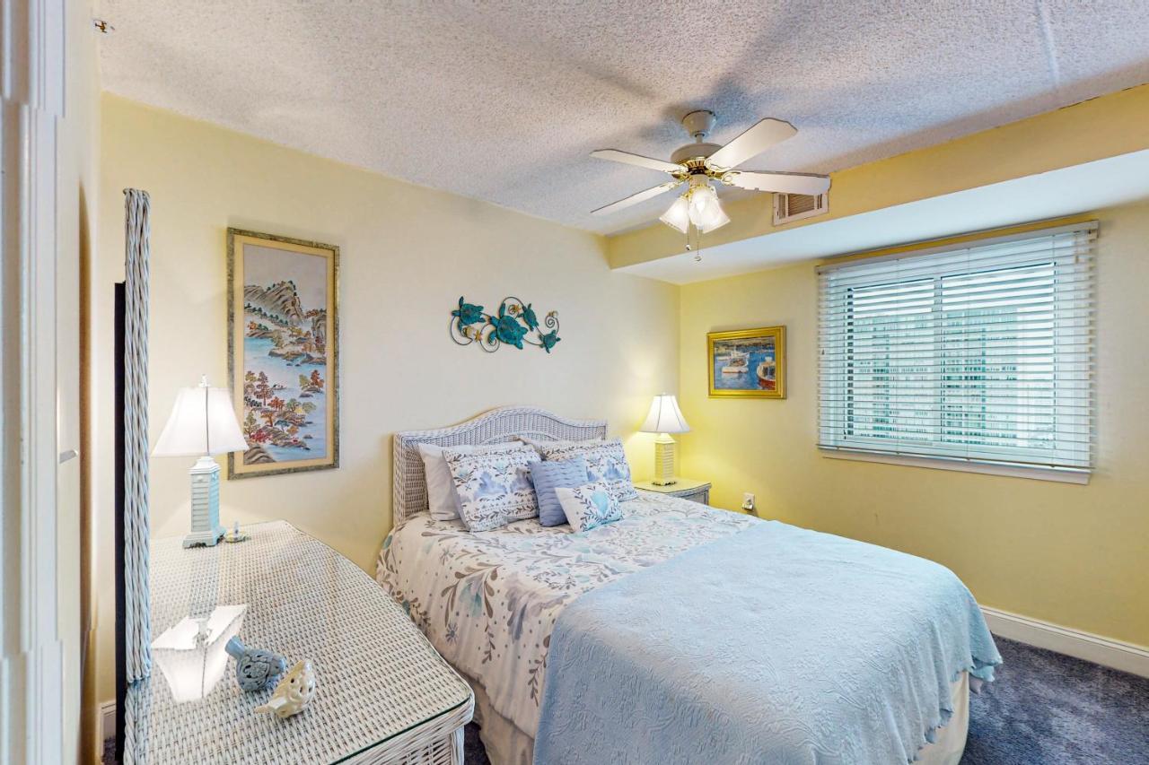 Capri 1801 Ocean City