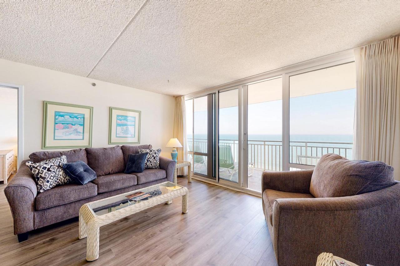 Apartment Carousel 1707