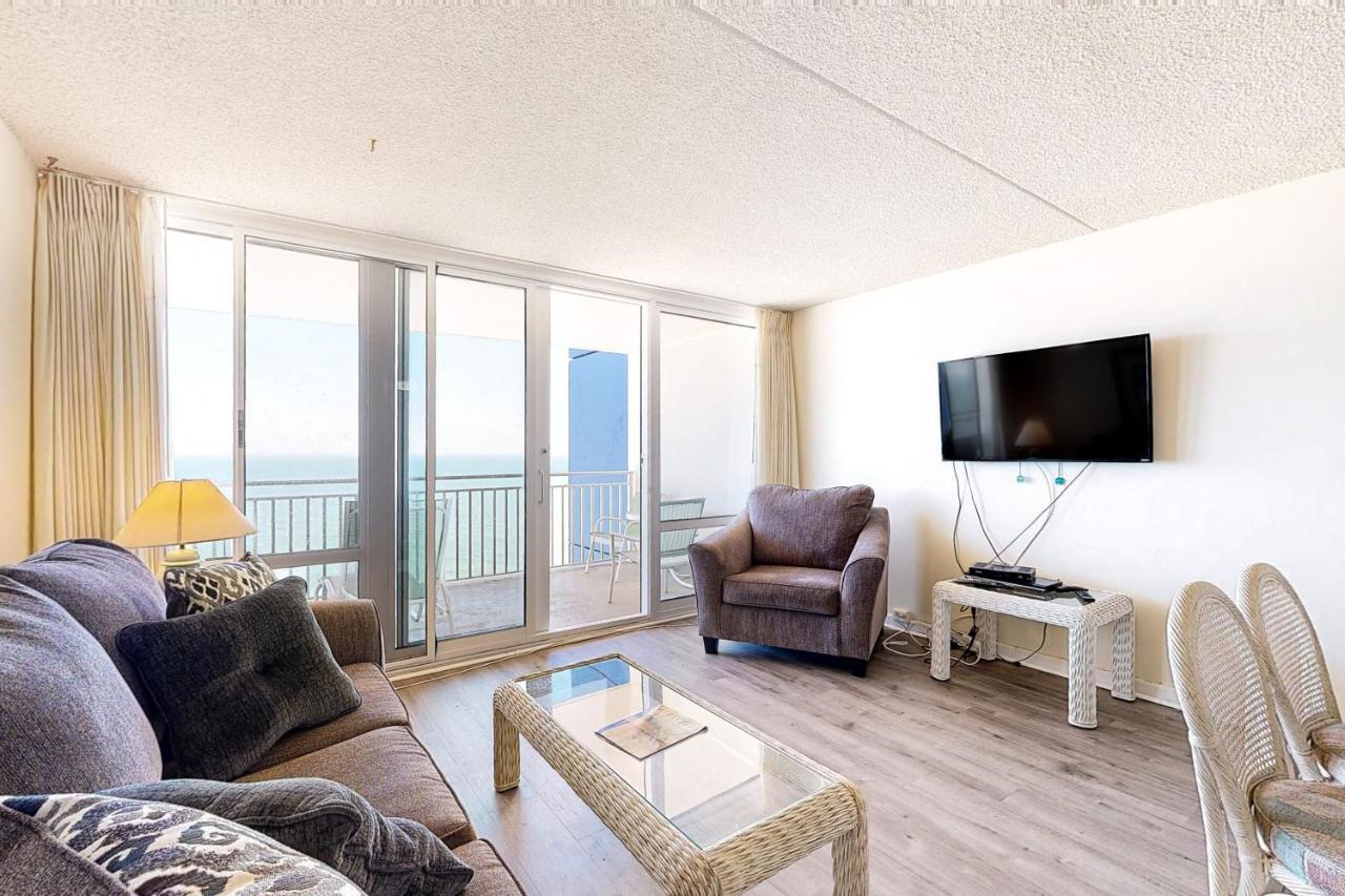 Carousel 1707 Apartment *