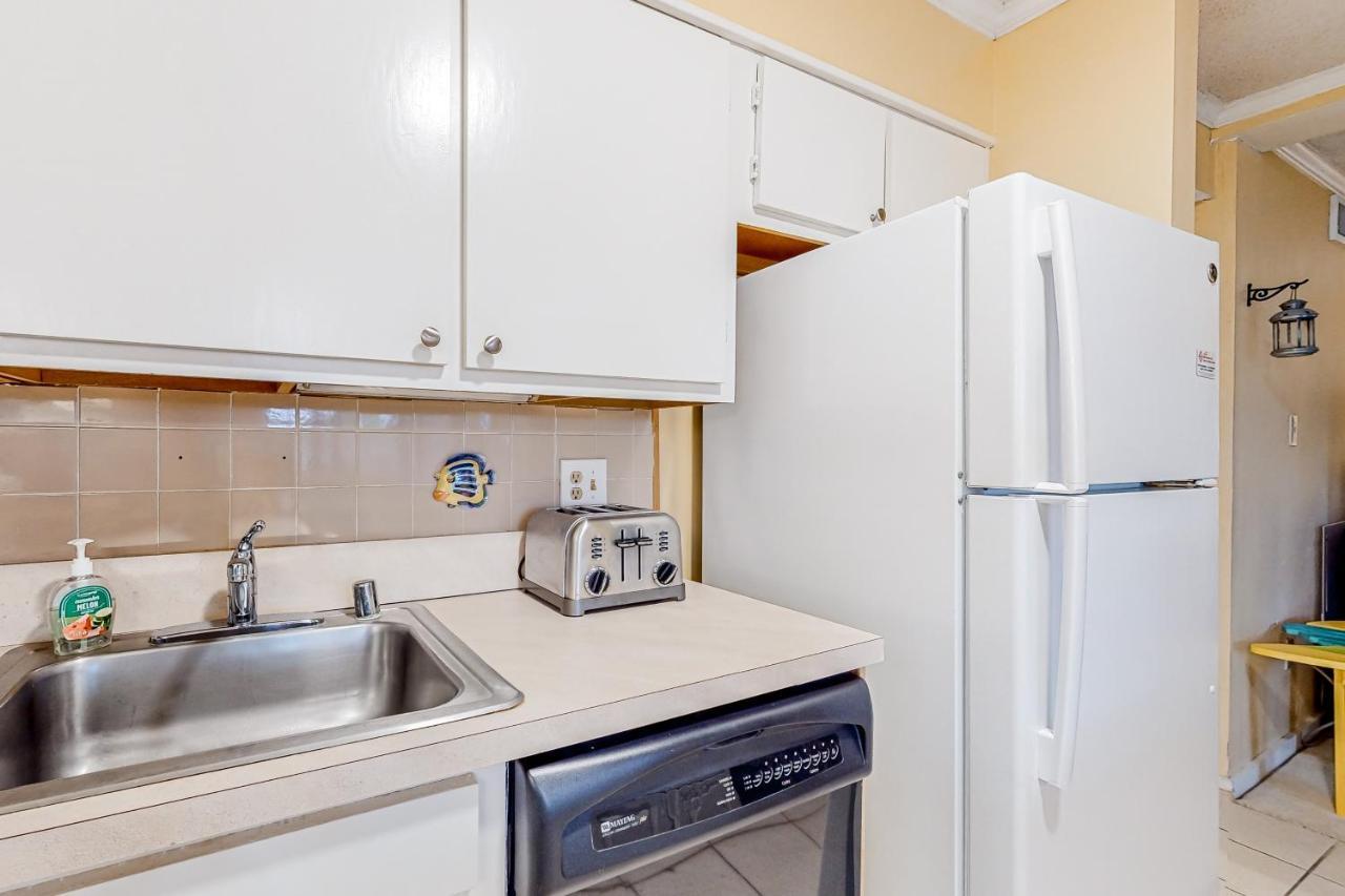 Our Place At The 204j Apartment