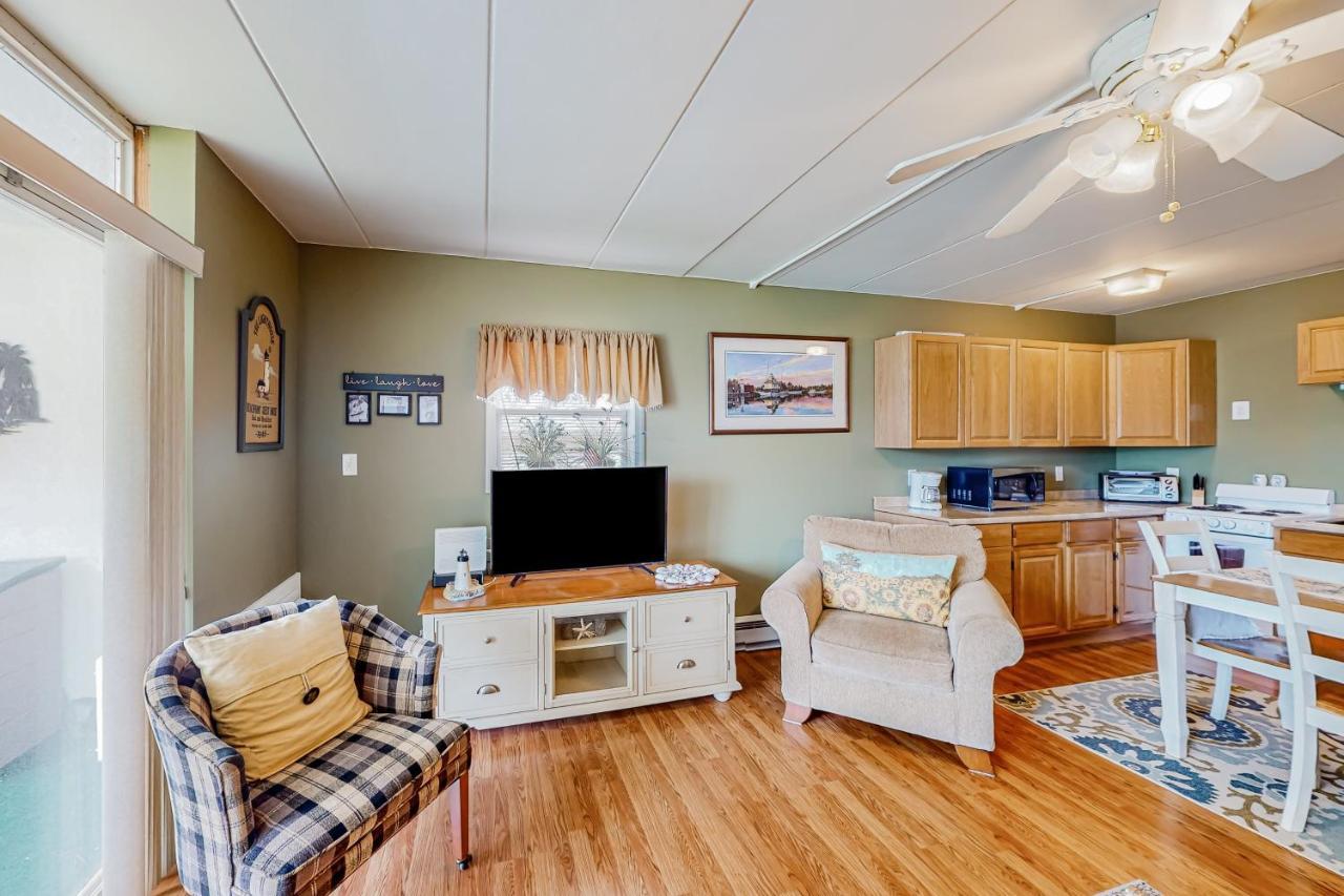 Apartment Bay Colony 36