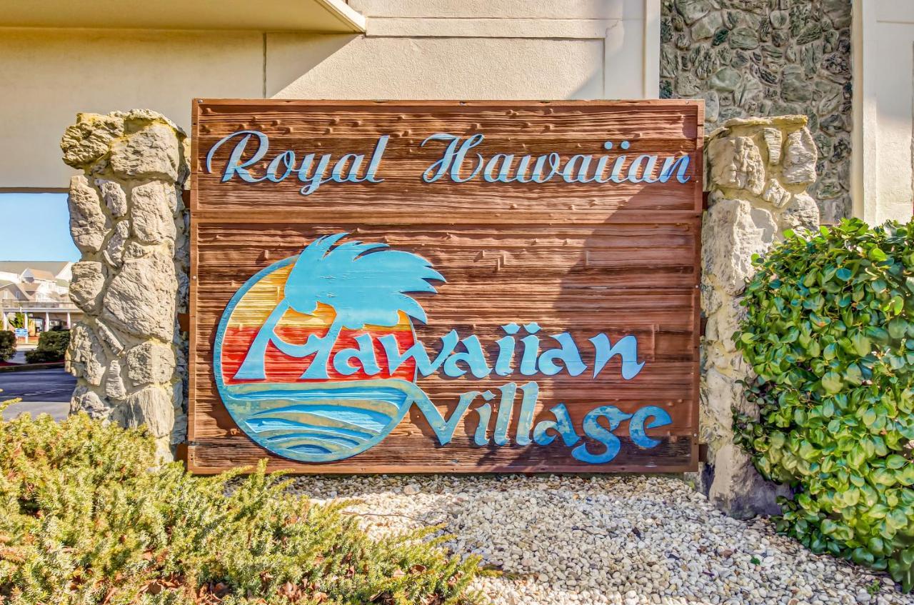 Royal Hawaiian 413 Apartment