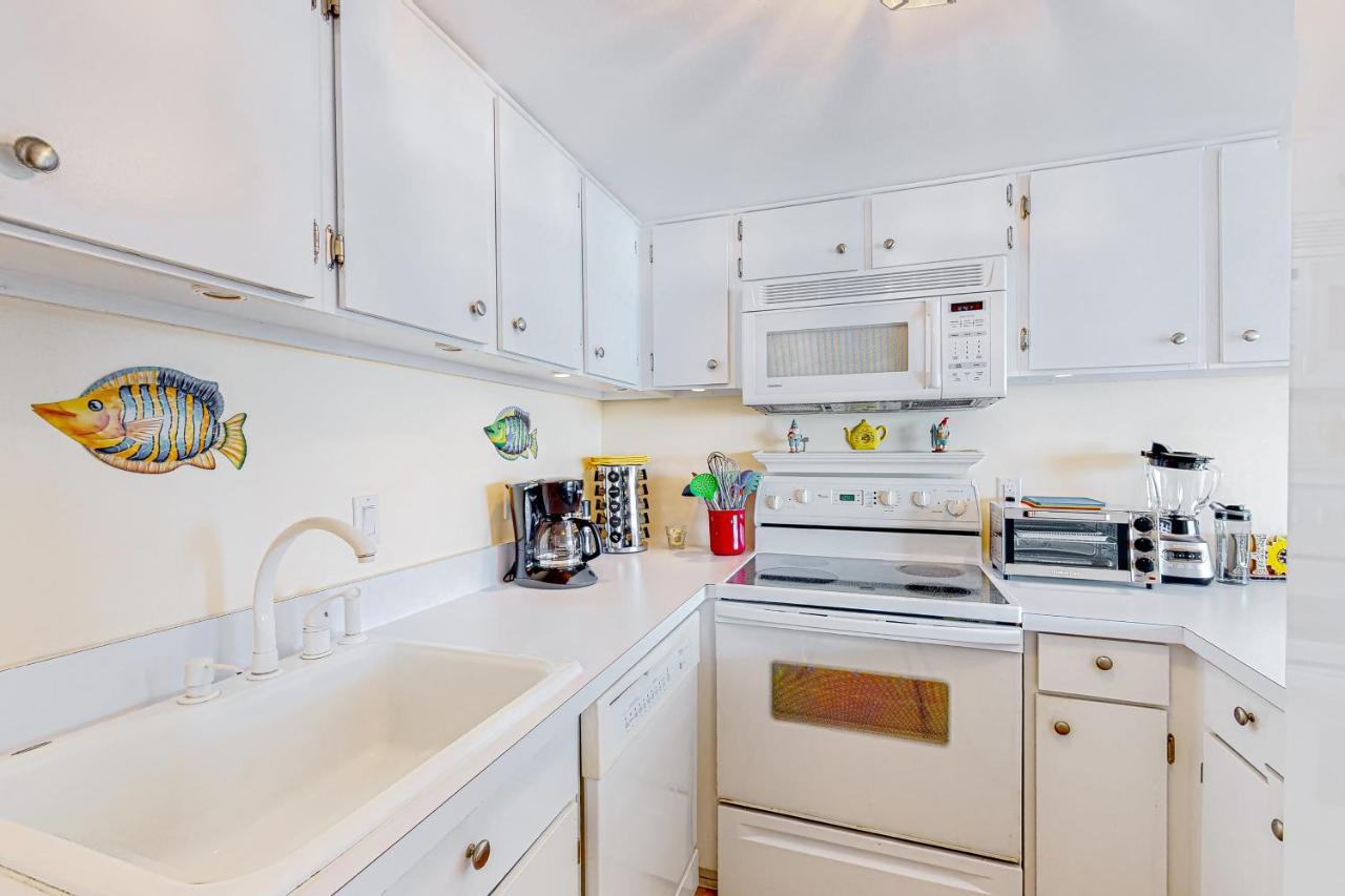 Fountainhead Towers 1506 Apartment