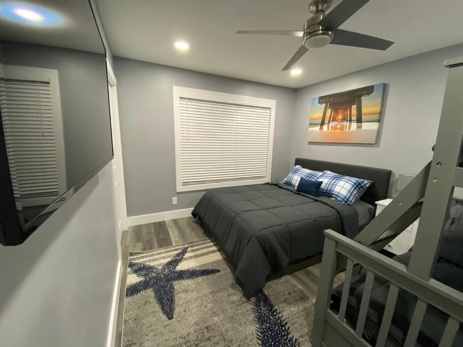 Holiday home Paradise On The Water.walk To The Beach. 2bd1.5bth Ocean City