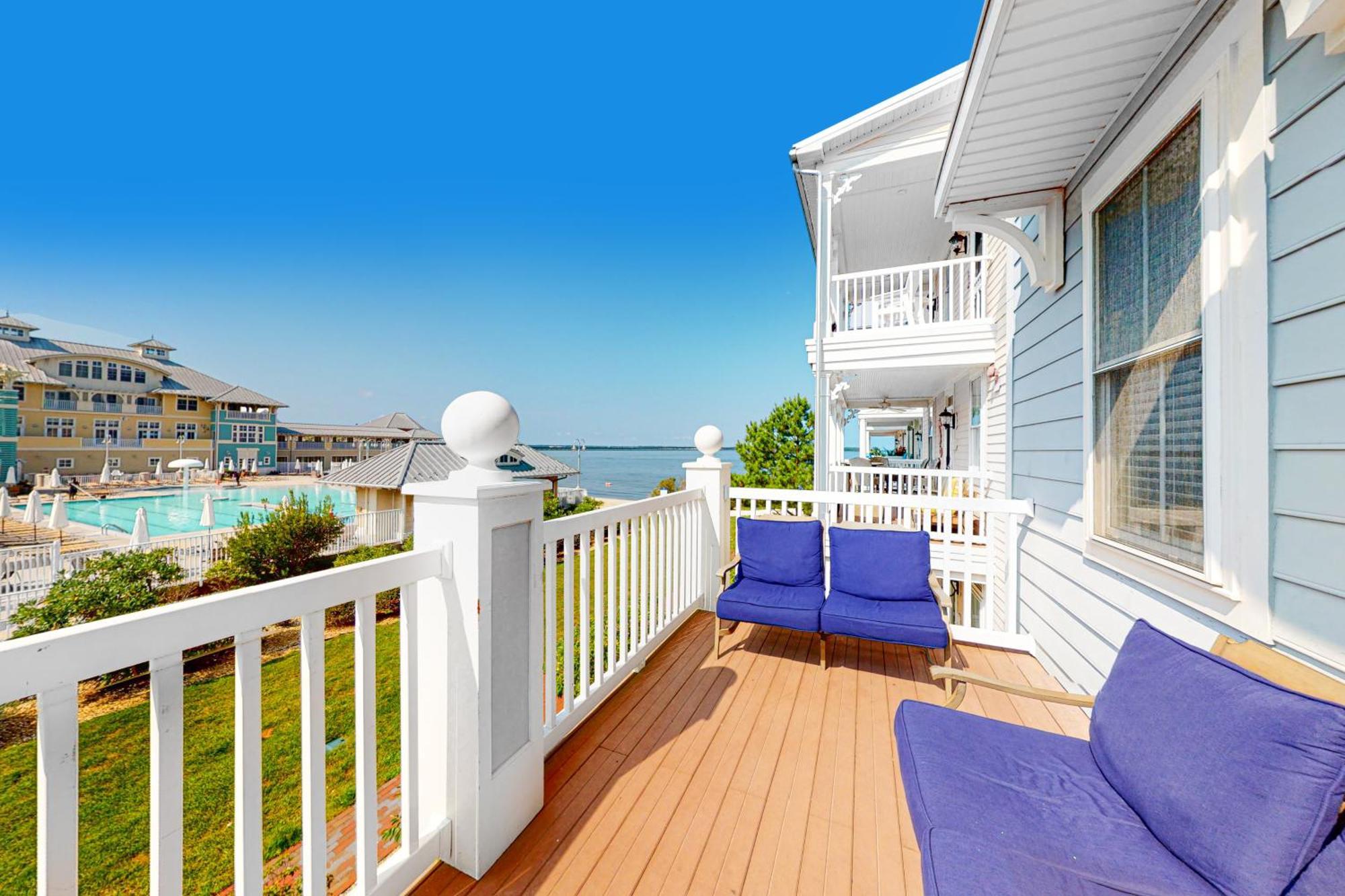 Sunset Island - 1 Beachside Mews Holiday home